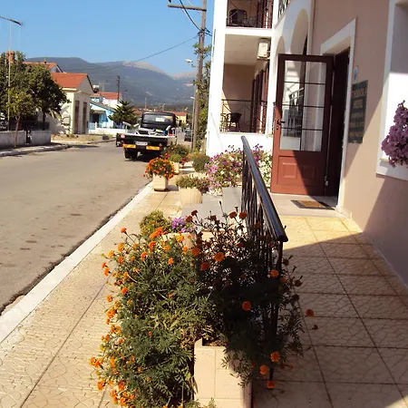 Aparthotel Thodora