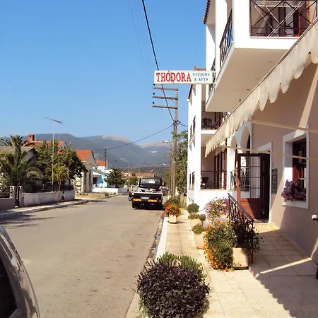Aparthotel Thodora